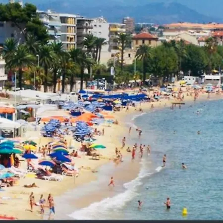 Apartman T2 Golfe Juan 47m2 Plages Et Port *